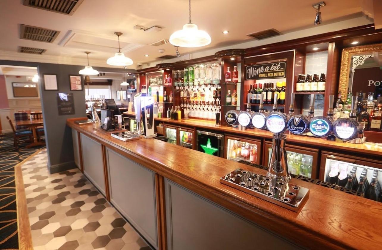 Templar House - Sleeps 6, Special Weekly Monthly Stay Rates, Central Location With Free Parking, Free Wifi, Perfect For Alton Towers & M6 Stoke-on-Trent Dış mekan fotoğraf